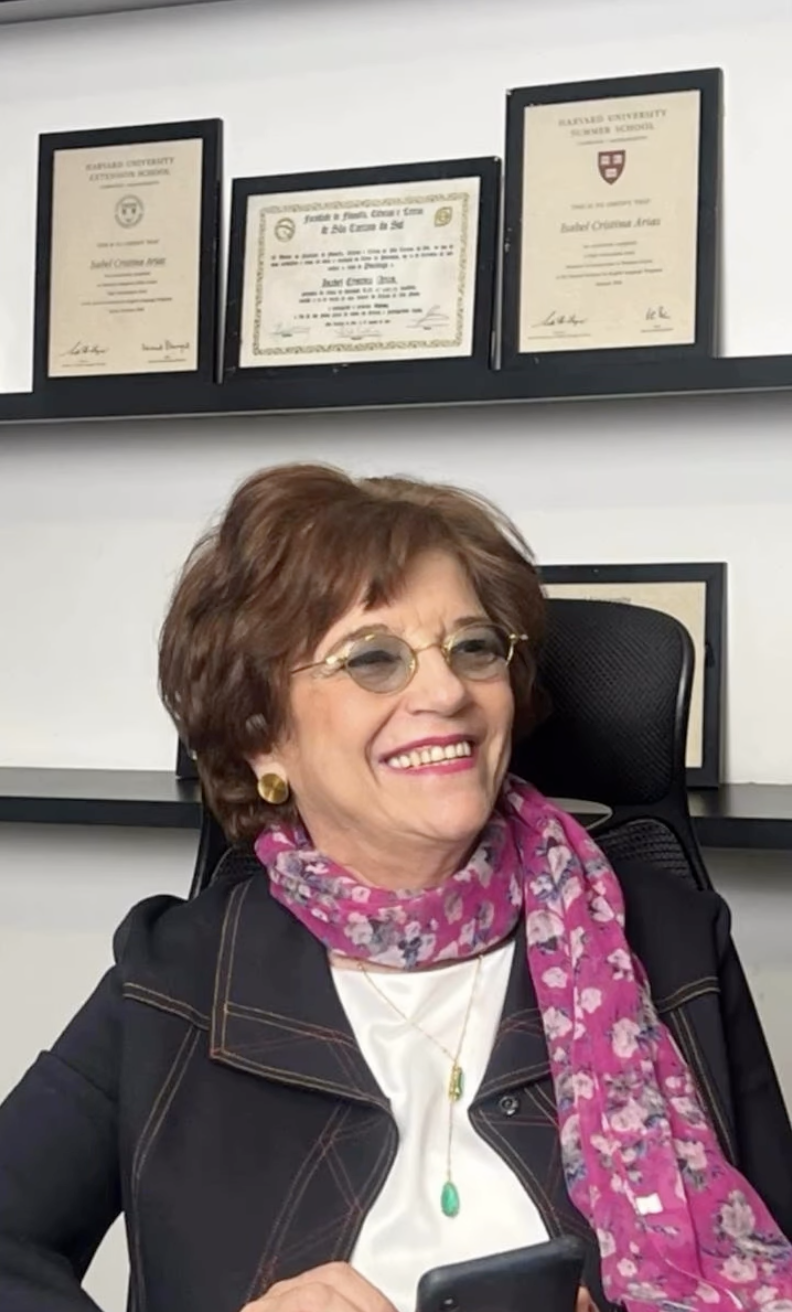 Isabel Árias